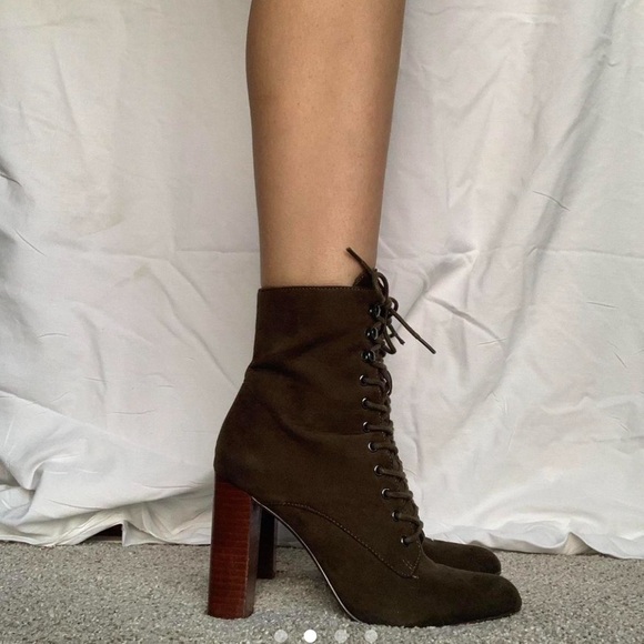 Y2K Green suede lace up chunky Steve Madden booties - Picture 2 of 8